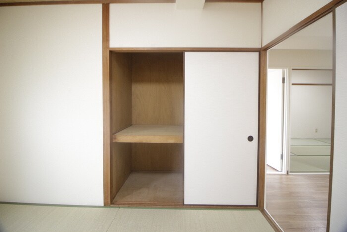 物件内観写真14　(収納)