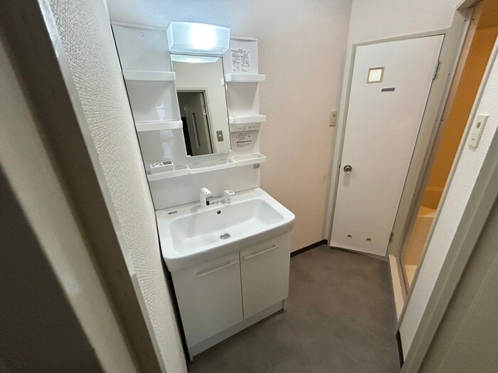 物件内観写真14　(洗面)