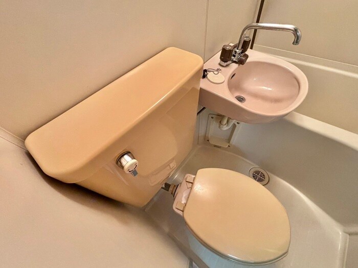 物件内観写真15　(トイレ)