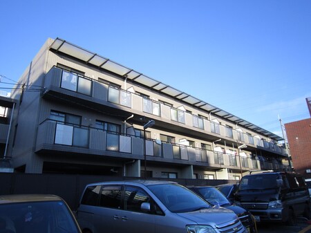 シャトラン南江口外観写真