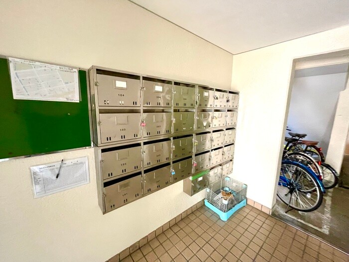 物件外観写真4　(建物設備)