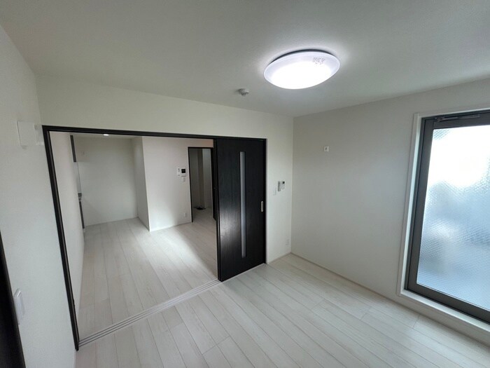 物件内観写真9　(居室)