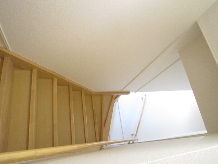 物件内観写真15　(廊下)