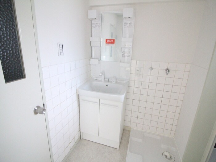 物件内観写真11　(洗面)