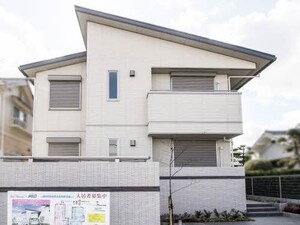 シャーメゾン楓外観写真
