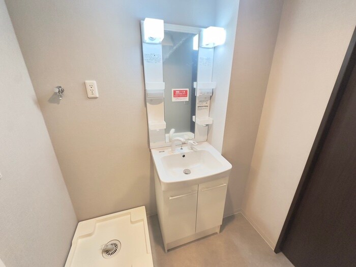 物件内観写真10　(洗面)