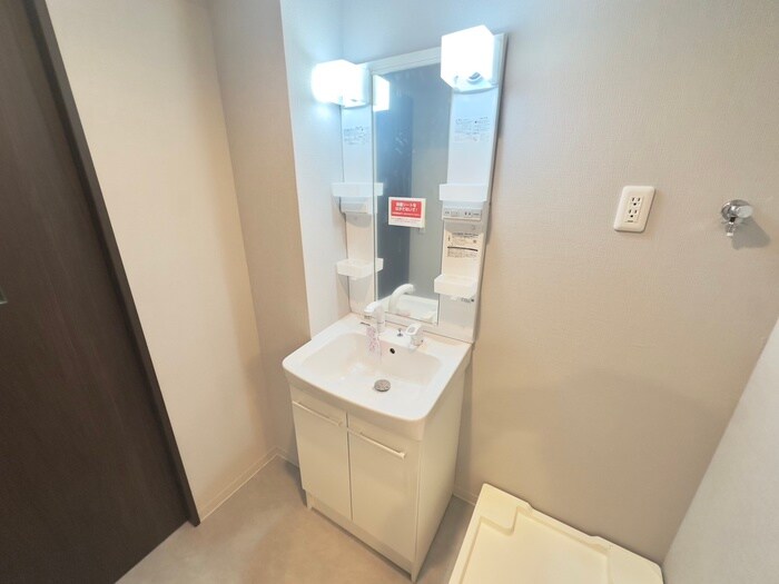 物件内観写真10　(洗面)