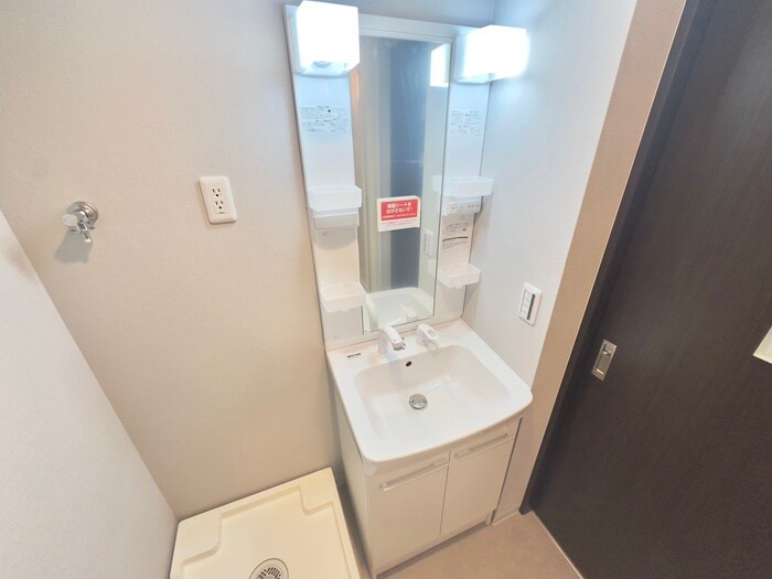 物件内観写真10　(洗面)