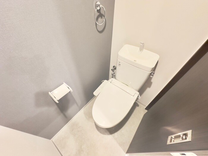 物件内観写真11　(トイレ)