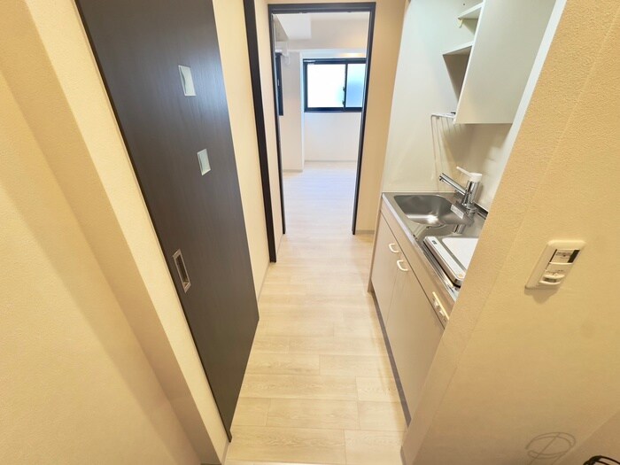 物件内観写真15　(廊下)