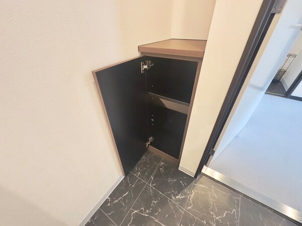 靴箱