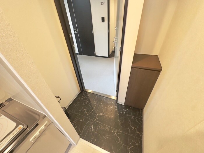 物件内観写真21　(玄関)