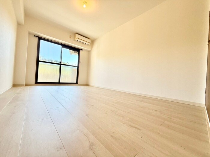 物件内観写真12　(居室)