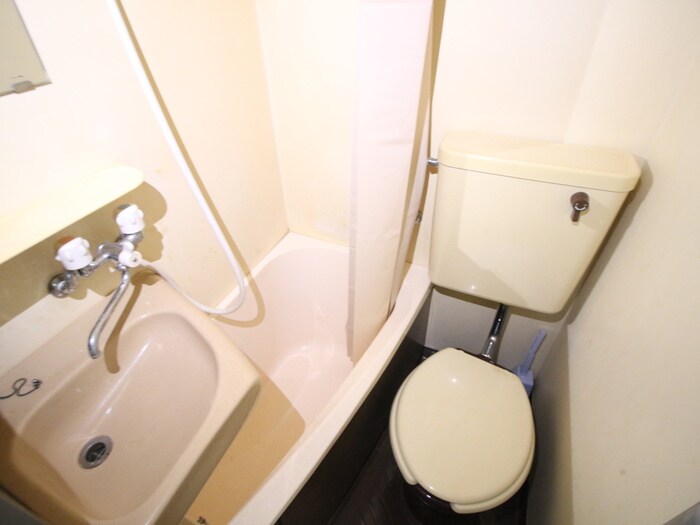 物件内観写真10　(バス／シャワールーム等)