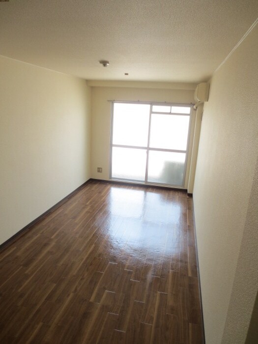 物件内観写真14　(居室)