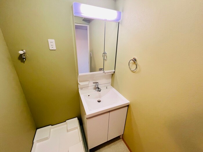 物件内観写真11　(洗面)