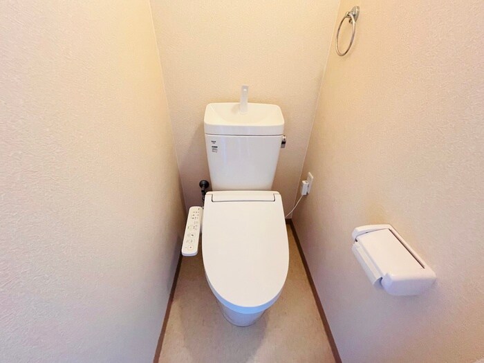 物件内観写真12　(トイレ)