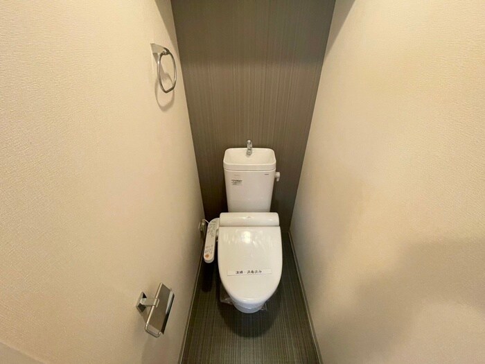 物件内観写真12　(トイレ)