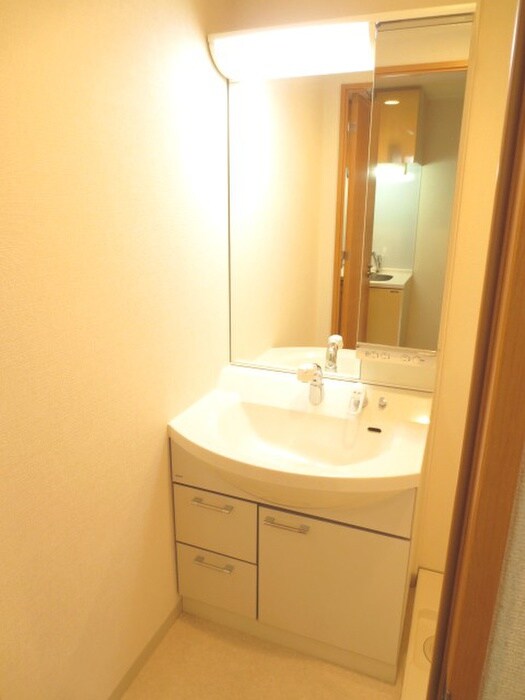 物件内観写真11　(洗面)