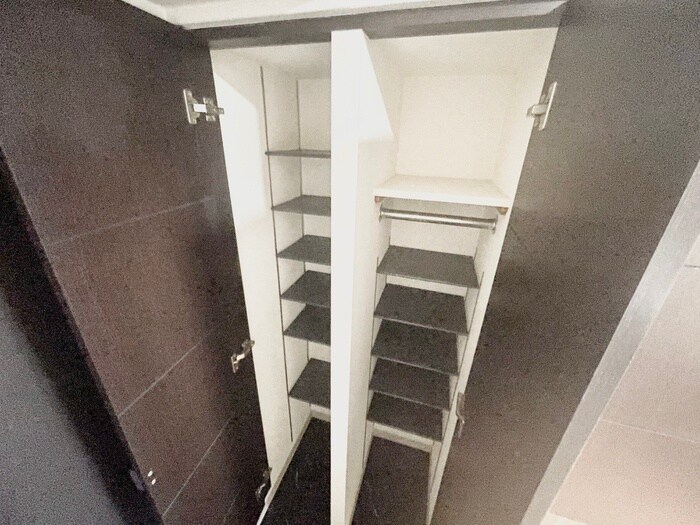 物件内観写真18　(靴箱)