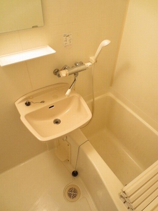 物件内観写真9　(バス／シャワールーム等)