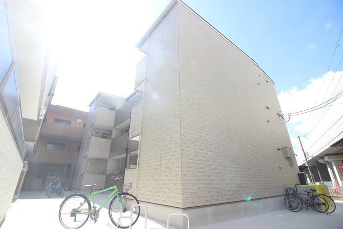 物件外観写真2　(外観写真)