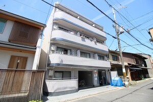 ヒュ－マン・ハイツ　１外観写真