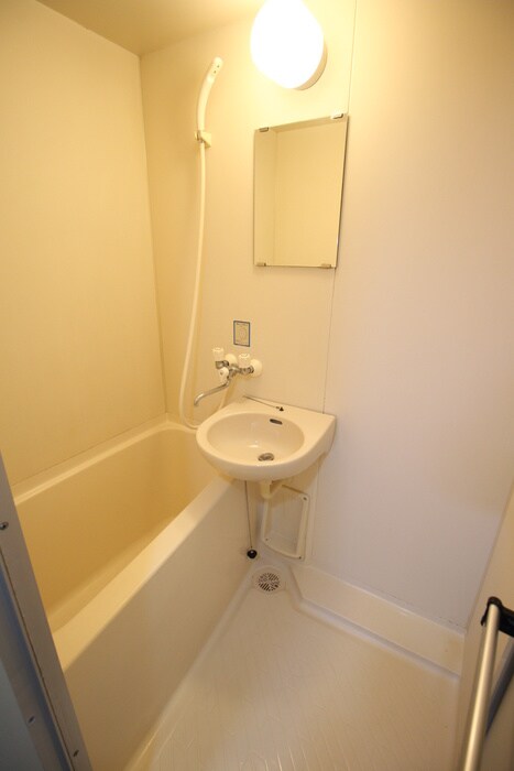 物件内観写真11　(バス／シャワールーム等)