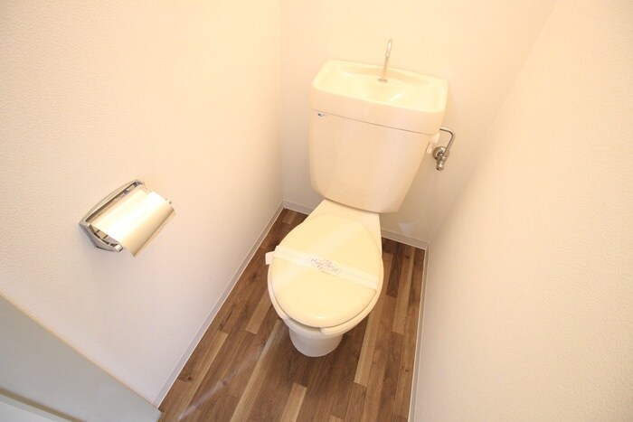 物件内観写真12　(トイレ)