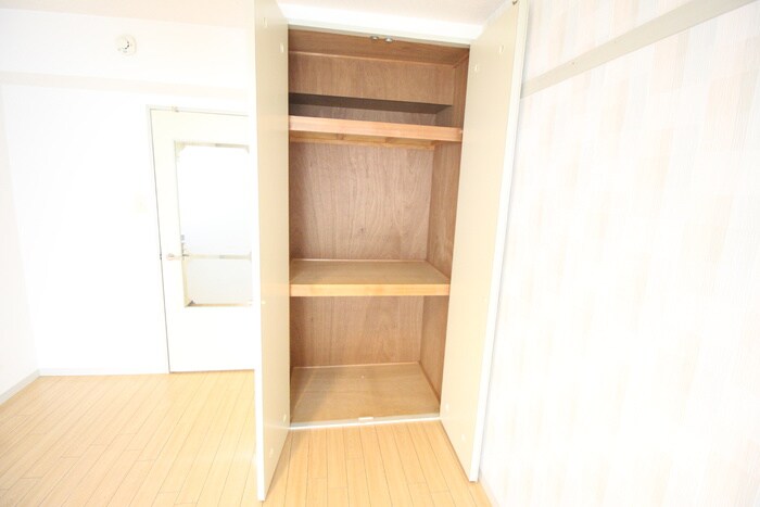 物件内観写真14　(収納)