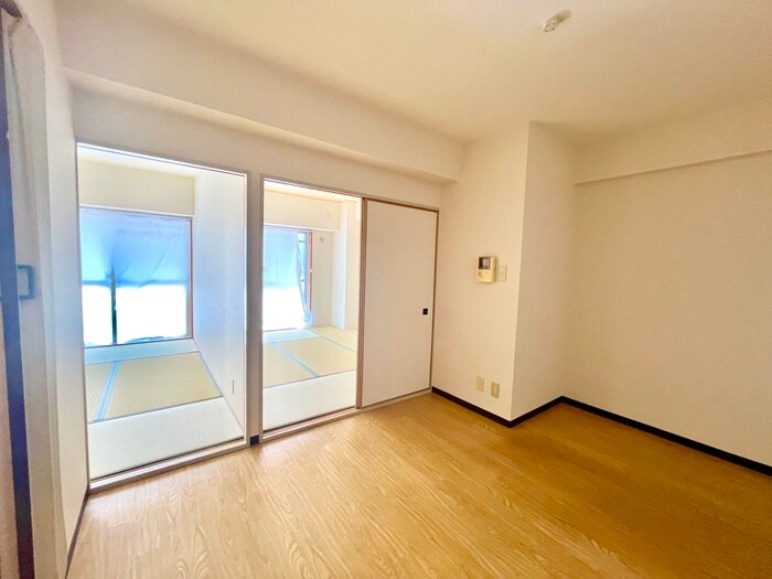 物件内観写真12　(居室)