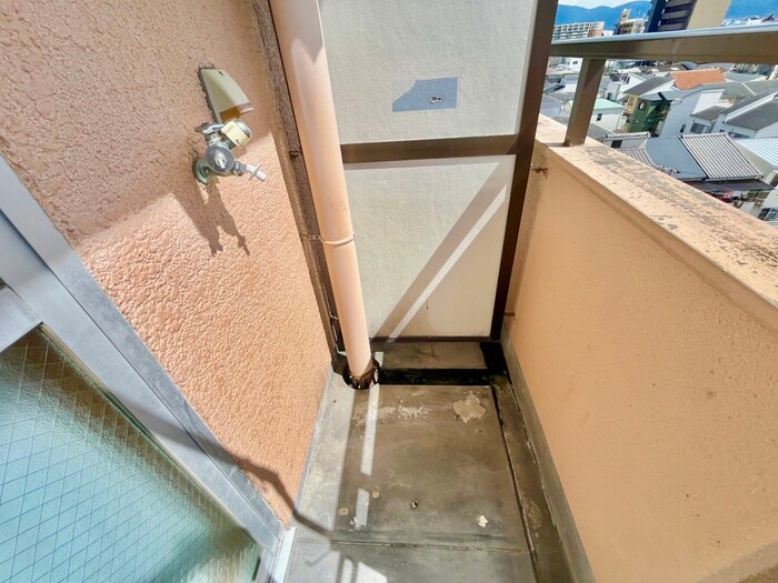 物件内観写真20　(洗濯機置場)