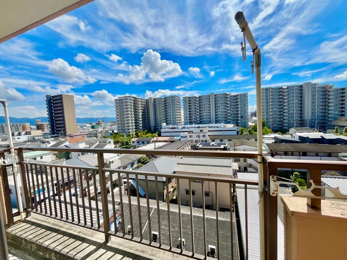 物件内観写真22　(室内からの展望)