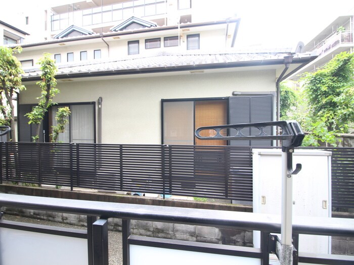 物件内観写真15　(室内からの展望)