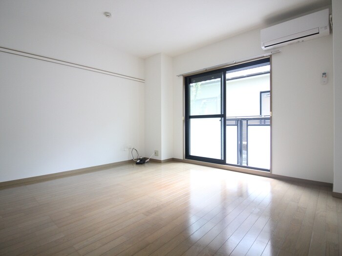 物件内観写真21　(居室)