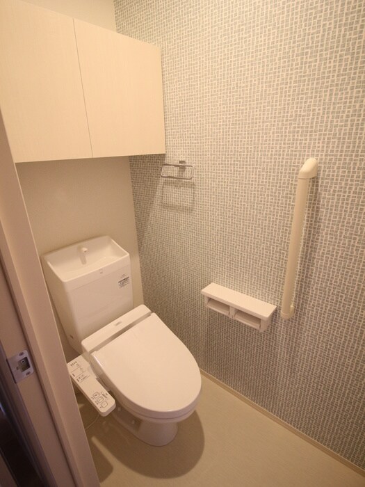 物件内観写真12　(トイレ)