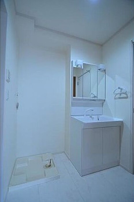 物件内観写真11　(洗面)