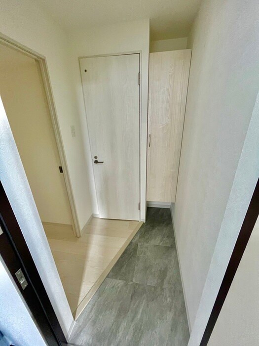 物件内観写真8　(廊下)