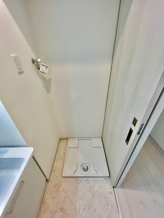 物件内観写真22　(洗濯機置場)