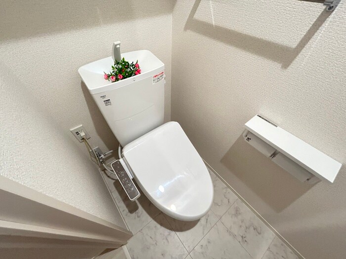 物件内観写真10　(トイレ)