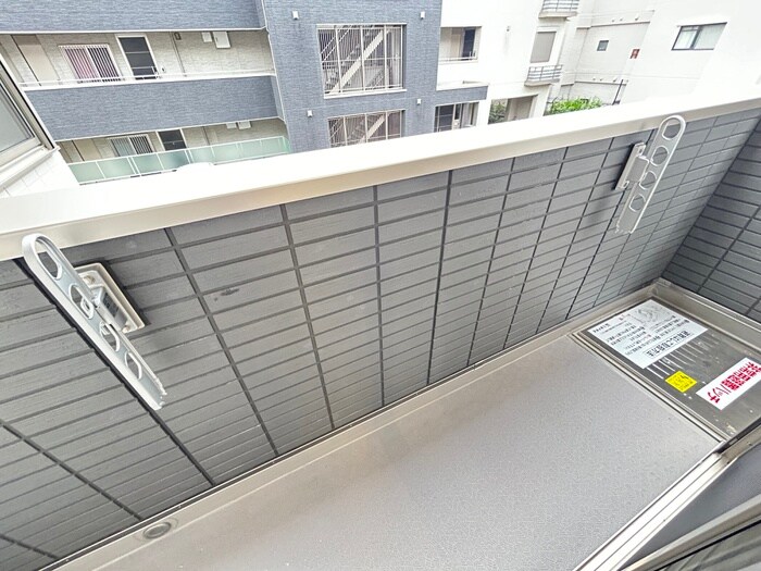 物件内観写真11　(ベランダ・バルコニー)