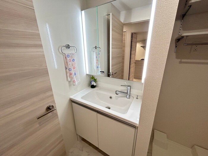 物件内観写真14　(洗面)