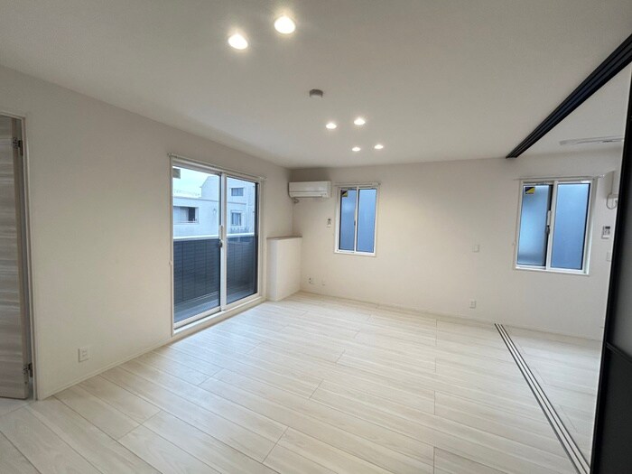 物件内観写真17　(居室)