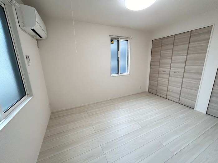 物件内観写真18　(居室)