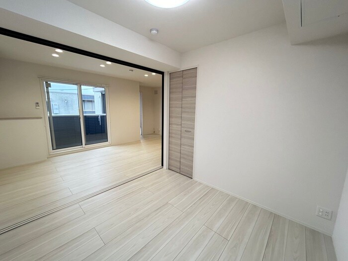 物件内観写真18　(居室)