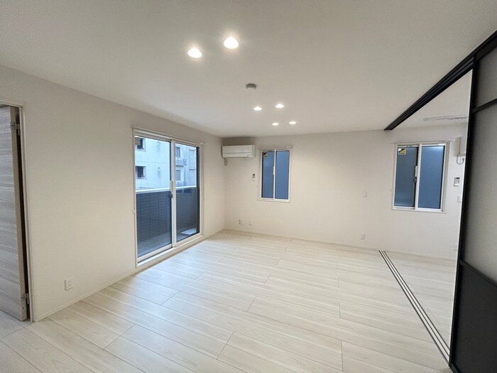 物件内観写真19　(居室)