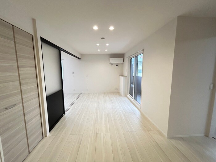 物件内観写真22　(居室)