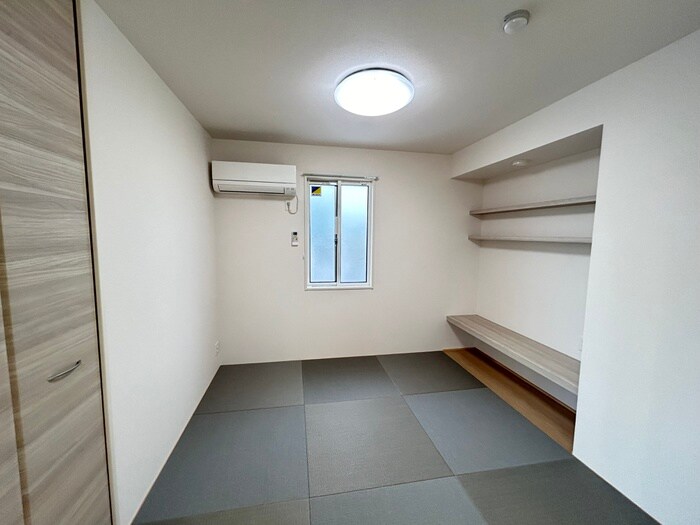 物件内観写真22　(居室)