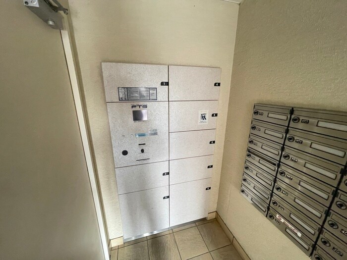 物件外観写真4　(建物設備)