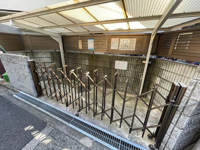 物件外観写真6　(建物設備)